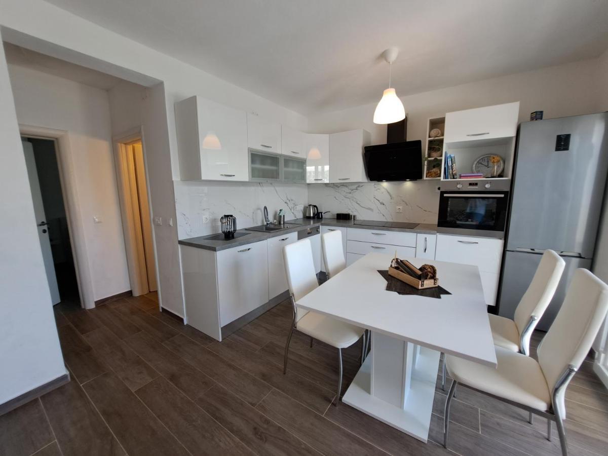 Apartman Portorus Lastovo 外观 照片